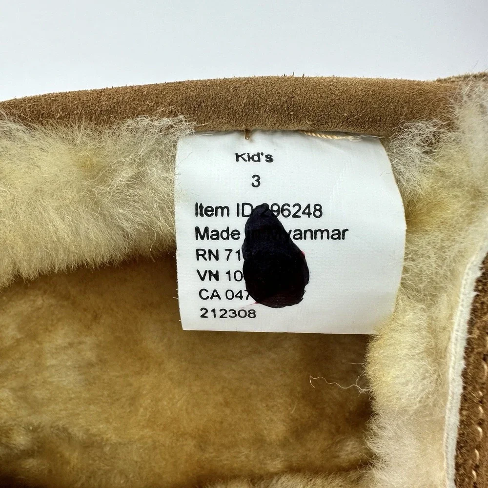LL BEAN Kids Brown Suede Shearling‎ Lined Wicked Good Moc Slippers Size 3